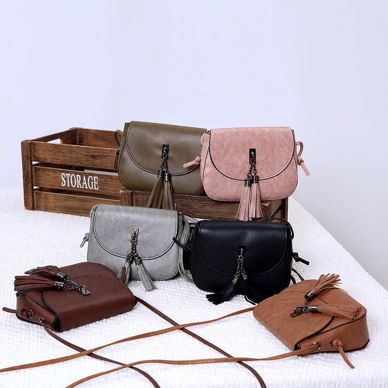Women Shoulder Bag Leather Handbags Tassel Chain Messenger Bag