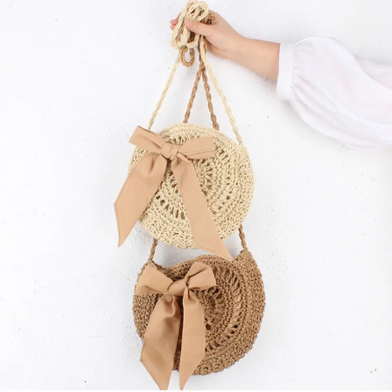 Women Rattan Shoulder Bag Hand Woven Straw Beach Boho Crossbody Bag
