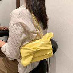 Women Shoulder Bag with Chains and Pearls Crossbody Bag