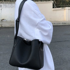 Korean-style Large Capacity Shoulder Bag Top-handle Bucket Bag PU Leather