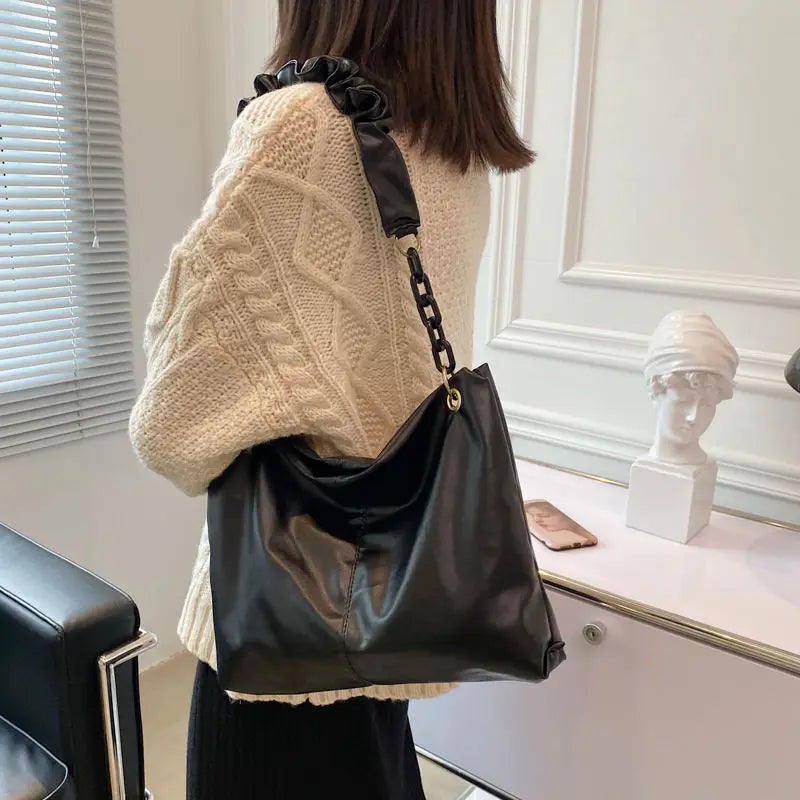 Pleated PU Leather Shoulder Bag Large Capacity Chain Handbag Underarm Texture OL