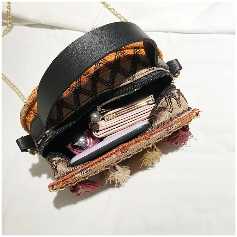 Women Straw Bags Tassel Rattan Woven Beach Shoulder Bags