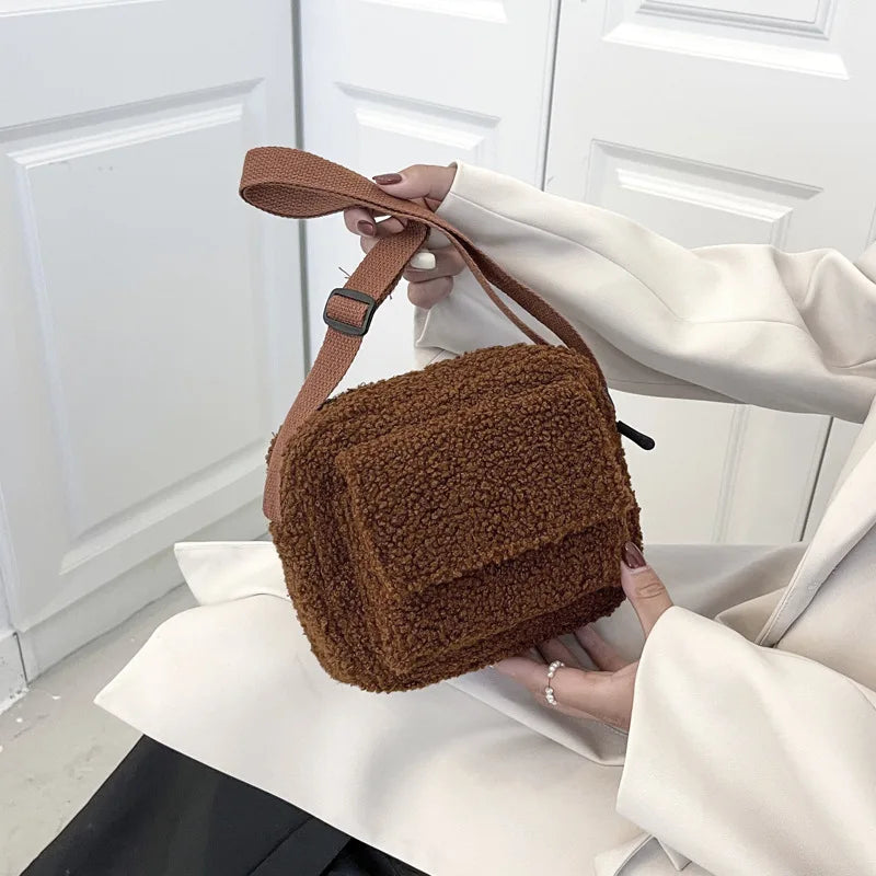 Winter Lamb Cashmere Shoulder Bag Girls Fleece Satchel Plush Crossbody Purse