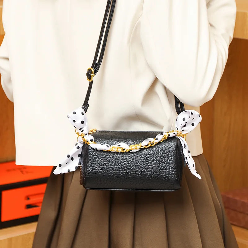 Elephant Pattern Leather Shoulder Bag Messenger Chain Small Square Bag