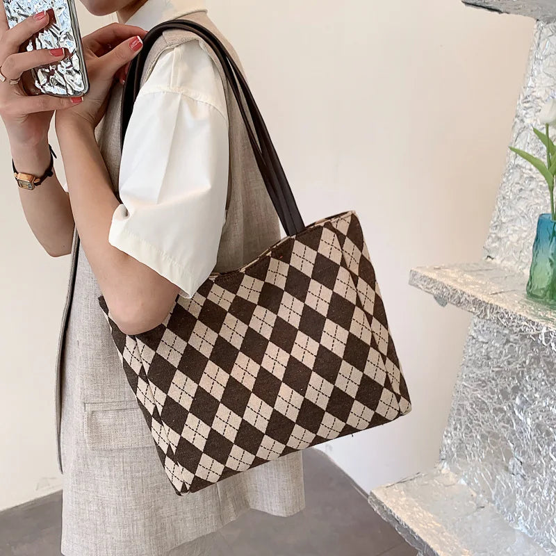 Women's Large Capacity Retro Rhombus Tote Bag