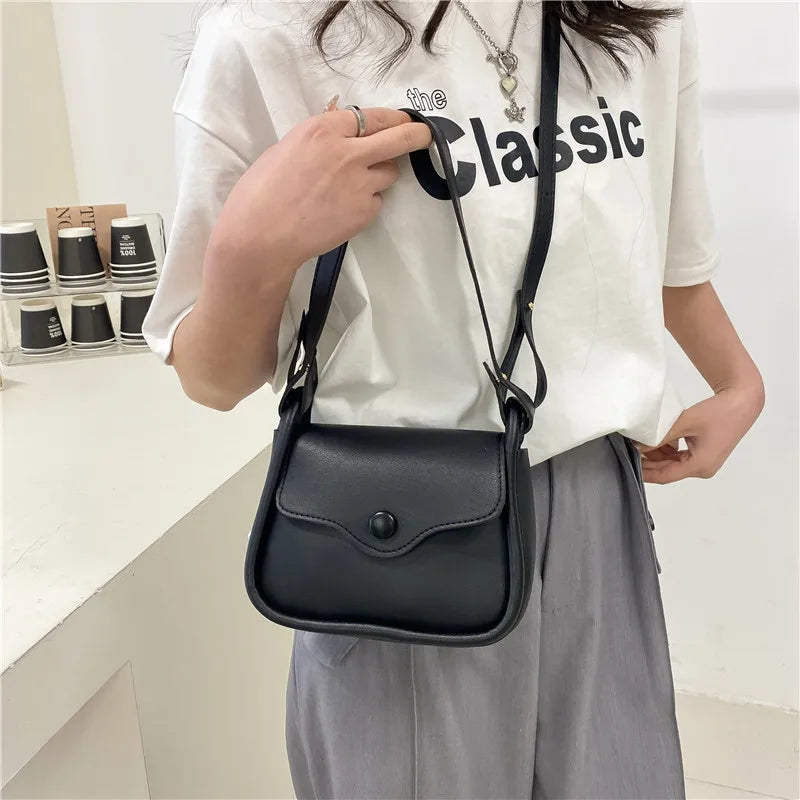 Retro Small Casual Shoulder Crossbody Bag for Women