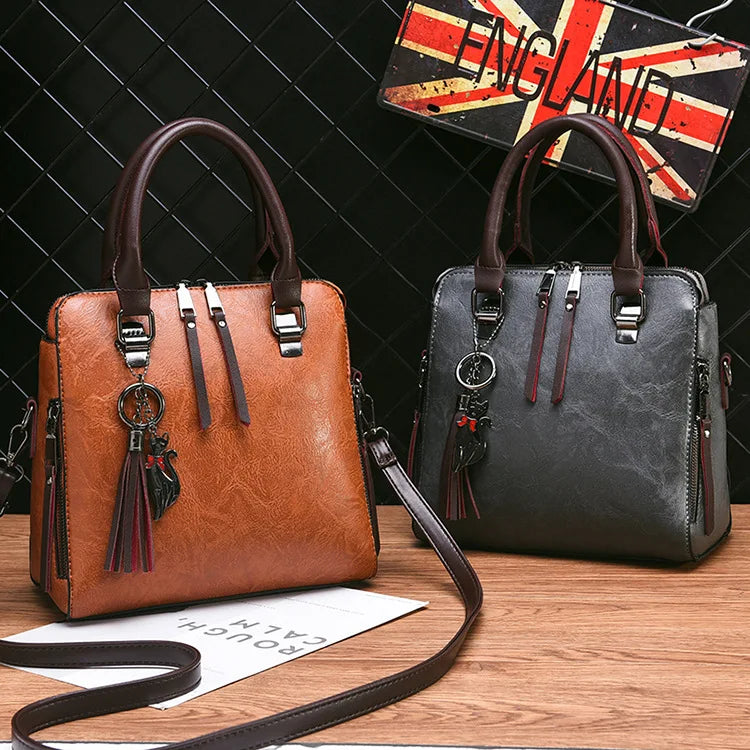 Retro Women's Handbag Large Middle-Aged Shoulder Messenger Bag