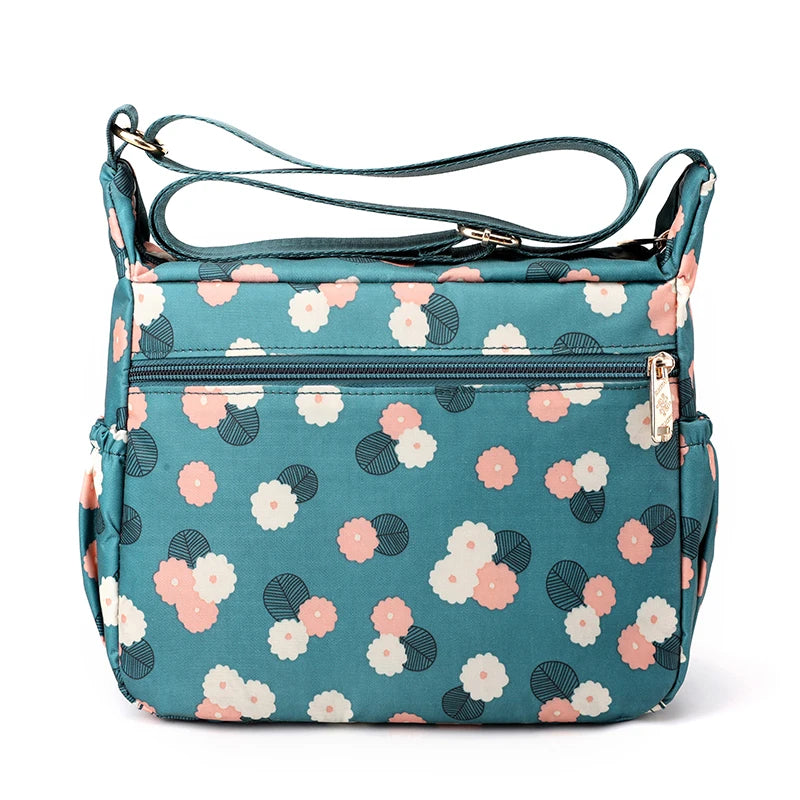 Multi-layer Large Capacity Nylon Shoulder Bag for Middle-aged Women