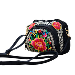 Women's National Style Flower Embroidery Canvas Shoulder Bag