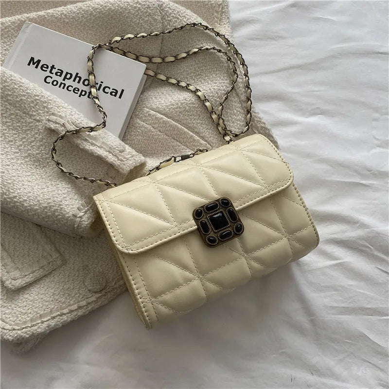 Women's Small Diamond Chain Crossbody Bag
