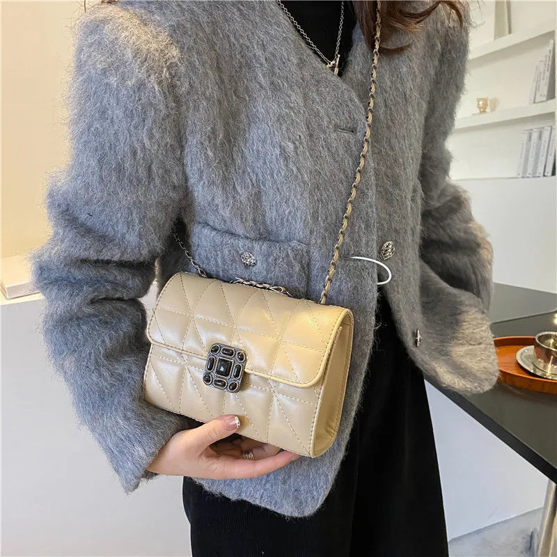 Women's Small Diamond Chain Crossbody Bag