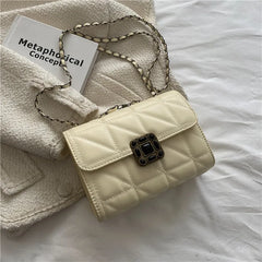 Women's Small Diamond Chain Crossbody Bag