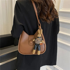 Women's Retro Crossbody Bag Western Style