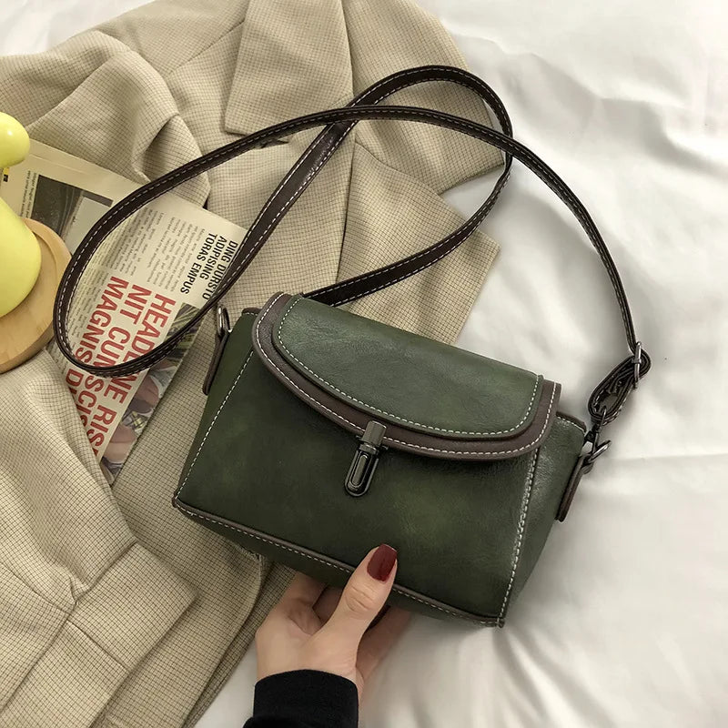 Retro Small Shoulder Crossbody Bag Elegance for Women