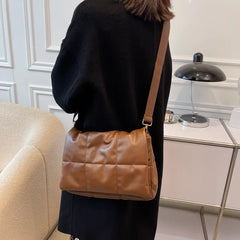 Women's Retro Embroidery Square Bag Shoulder Messenger Bag