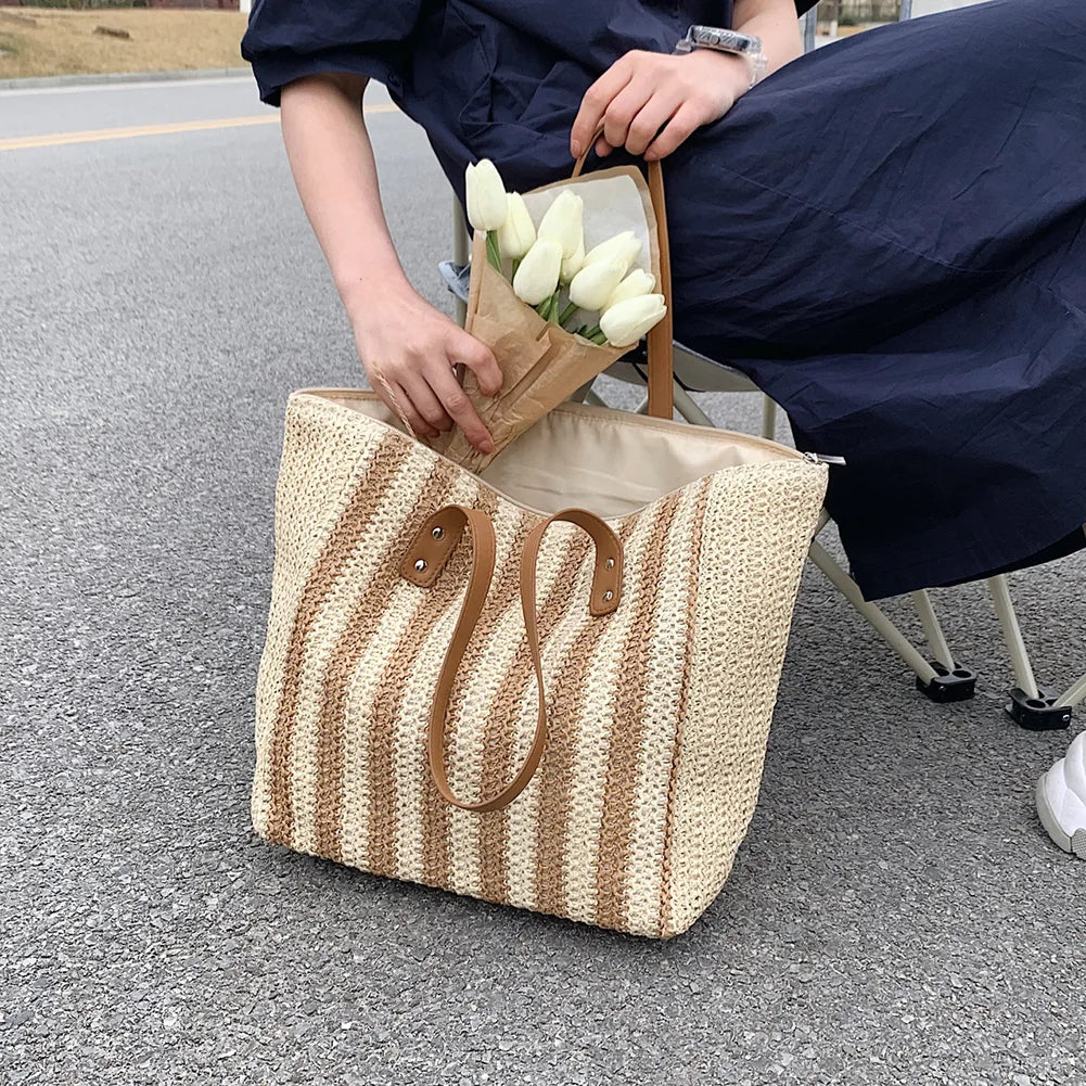 Summer Straw Woven Shoulder Bag Large Capacity Seaside Beach Vacation Tote