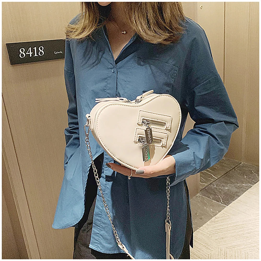Gothic Heart Shaped Chain Bag Women's Purses and Handbags Crossbody Bag