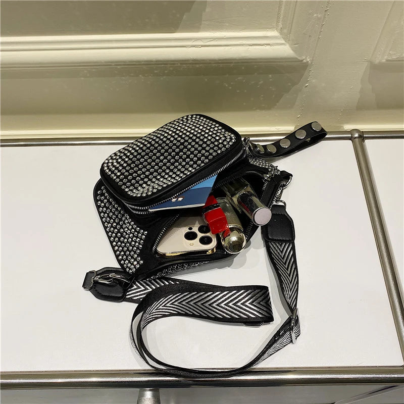Wide Strap Shoulder Bags Rivet Crossbody Bags Saddle Chest Bags