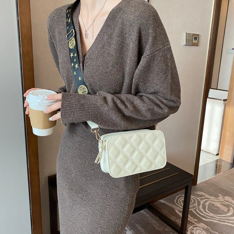 Women's Rhombus Embroidery Messenger Bag Small Square Shoulder Bag