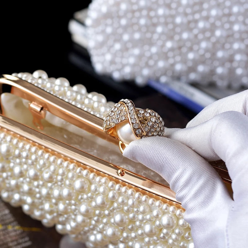 Women's Crystals / Pearls Evening Bag Beige