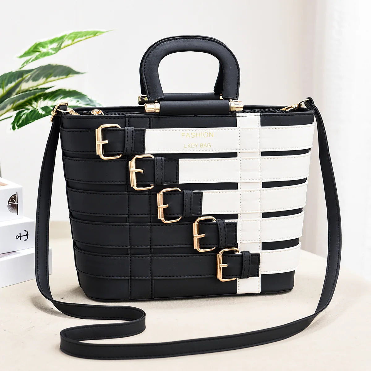 Women's Shoulder Messenger Bag Large Capacity Handbag