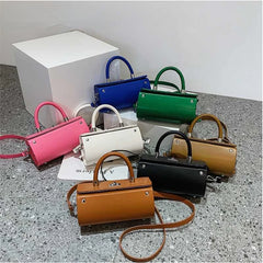Women's Retro PU Handbag Solid Shoulder Messenger Bag