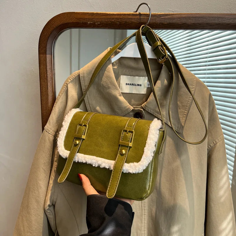 Women's One Shoulder Messenger Bag Retro Texture Ladies Bag Plush Handbag