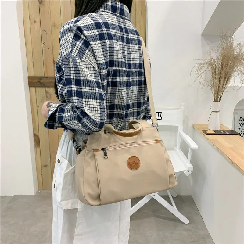 Women's Fashionable Leisure Bag Women's Portable One-shoulder Messenger Bag