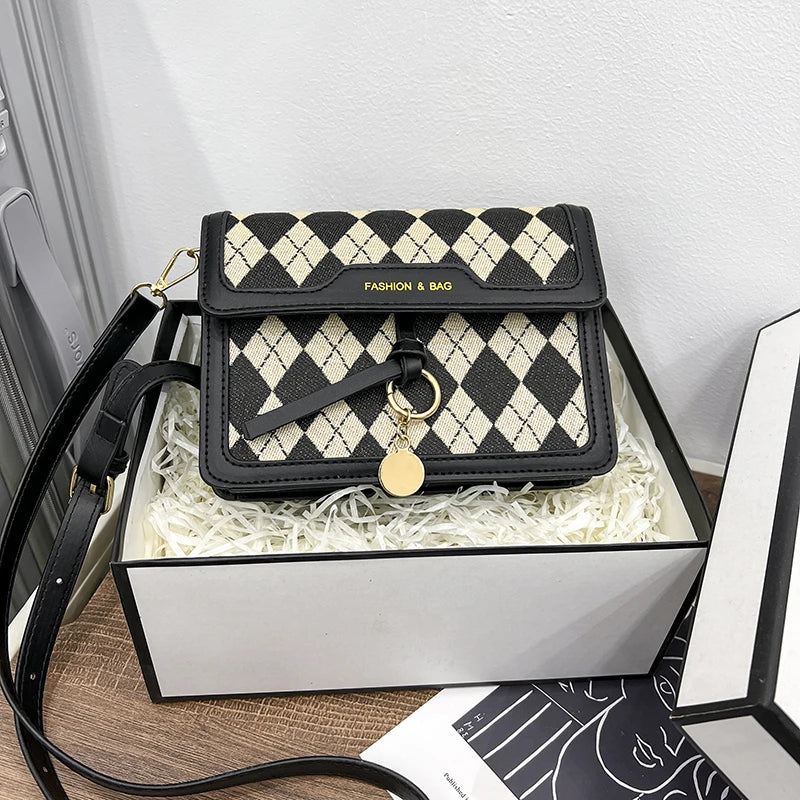 Women's Rhombic Lattice Small Square Shoulder Bag