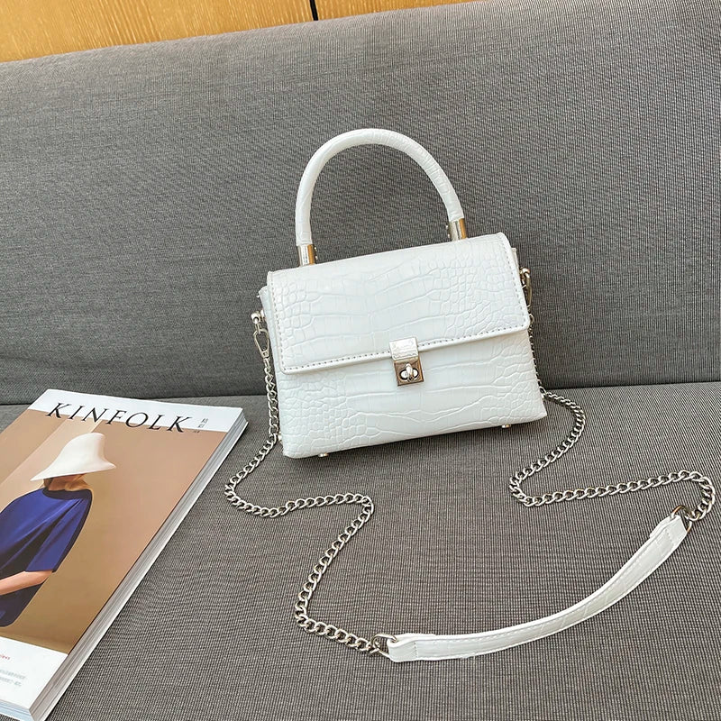 Chains Crossbody Bags for Women Faux Leather Clutch Shoulder Bag