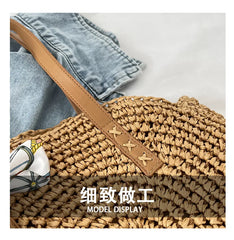 Women's Retro Straw Shoulder Bag Casual Beach Bag Oval Large Capacity Tote Bag
