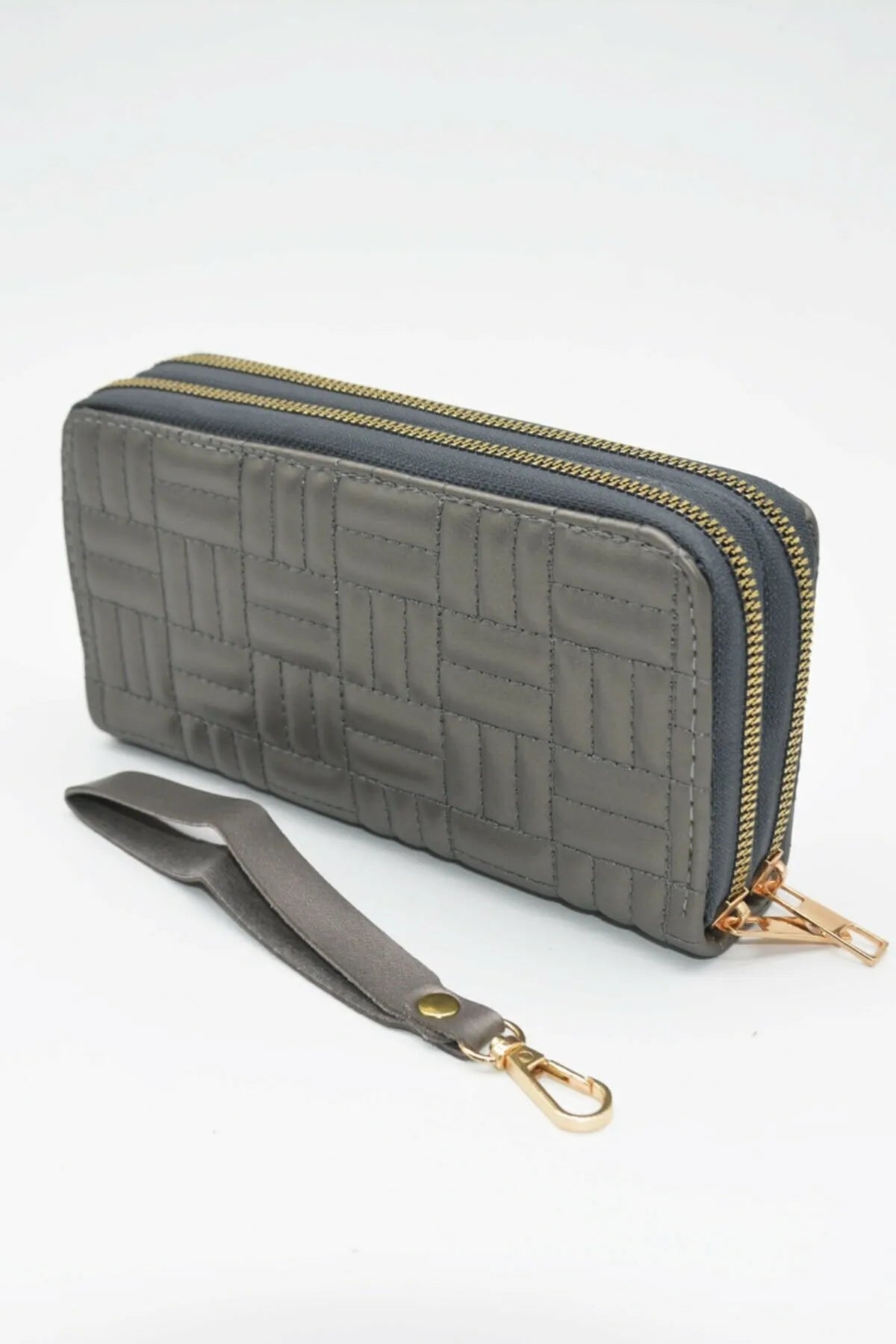 Women's Quilted Stitch Double Zipper Wallet