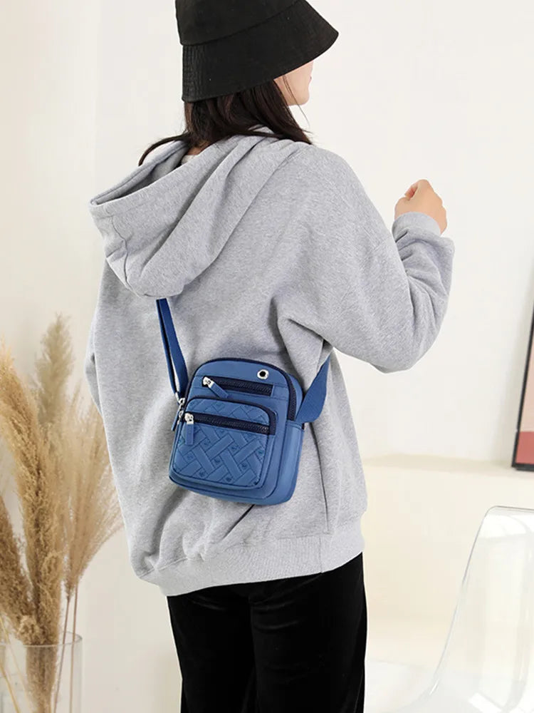 Women's Nylon Shoulder Bag Large Capacity Messenger Bag