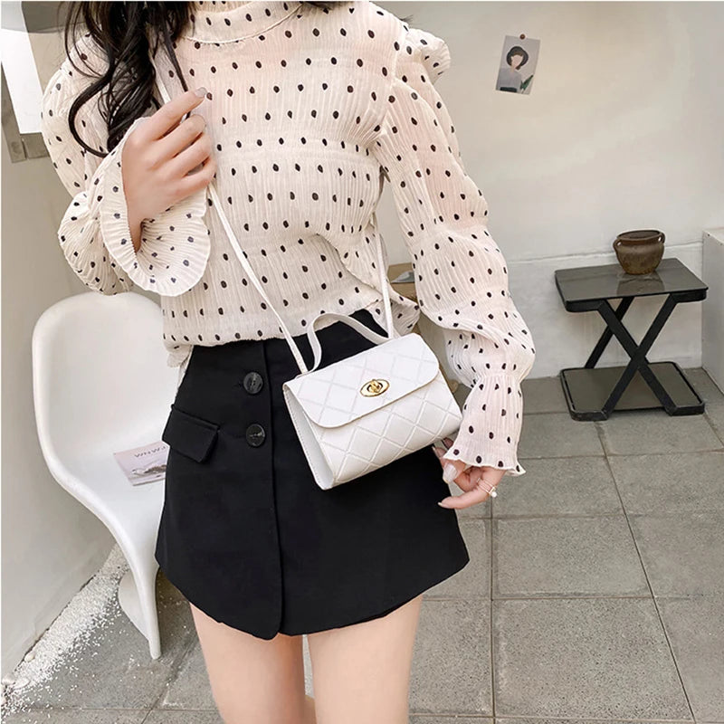 Women's Embossed Shoulder Bag Retro Casual Totes