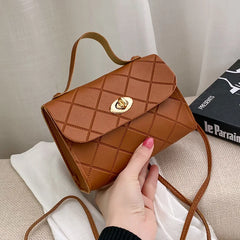 Women's Embossed Shoulder Bag Retro Casual Totes
