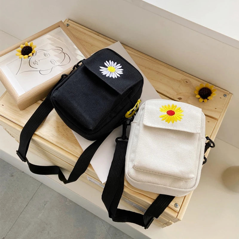 Women's Daisy Canvas Shoulder Bag Casual Handbag