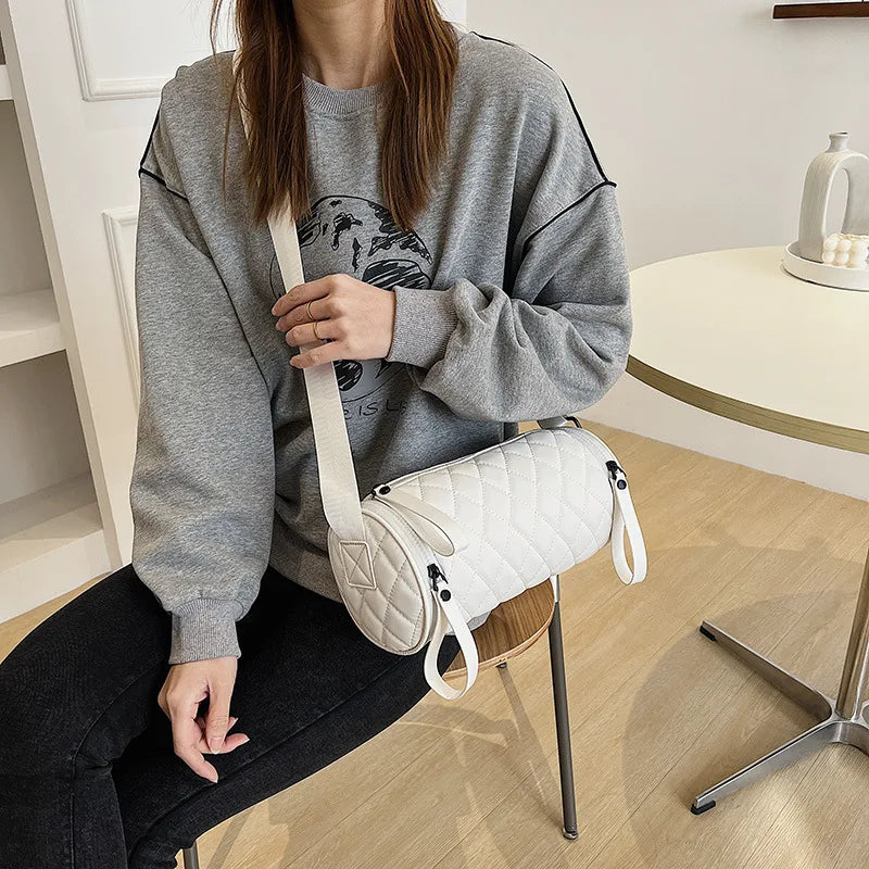Women's Rhombus Crossbody Bag French Stick Nylon Waterproof Shoulder Bag