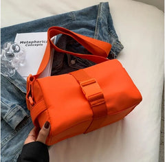 Women's Large Capacity Nylon Waist Bag Single Shoulder Cross Body Fitness Bag