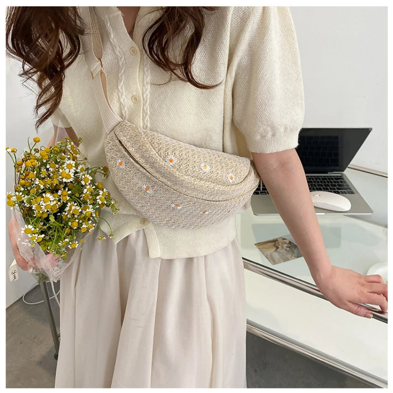 Straw Woven Waist Bag for Women Summer Fanny Pack Phone Crossbody Chest Bag