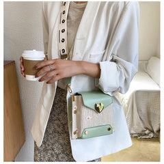 Small Daisy Chain Handle Shoulder Bag