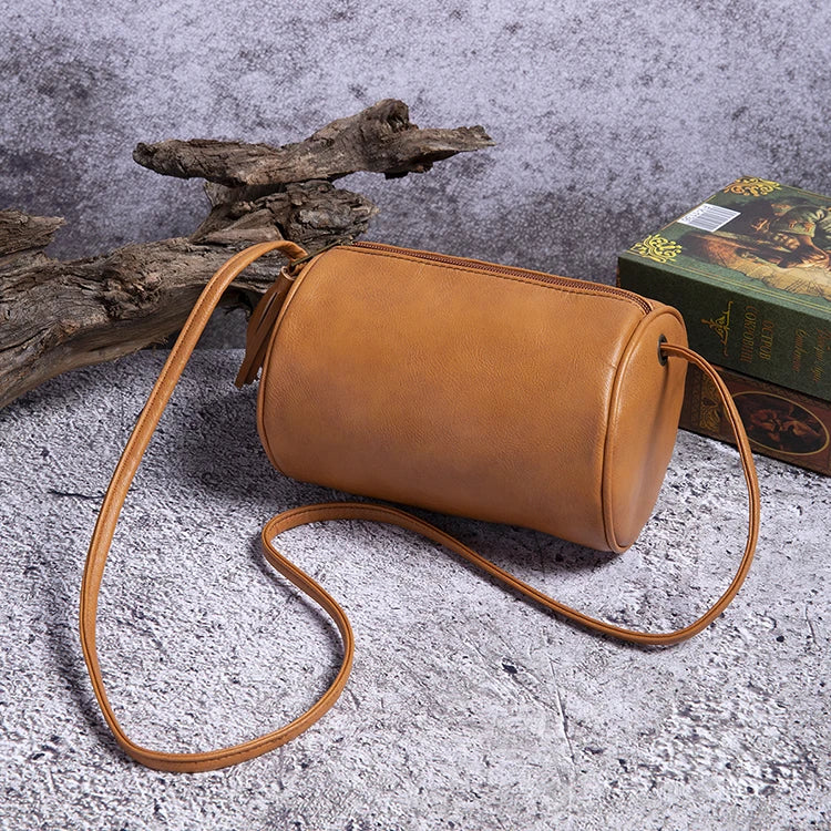 Women's Zipper Pockets Crossbody Bag Retro Oil Wax Leather Handbag