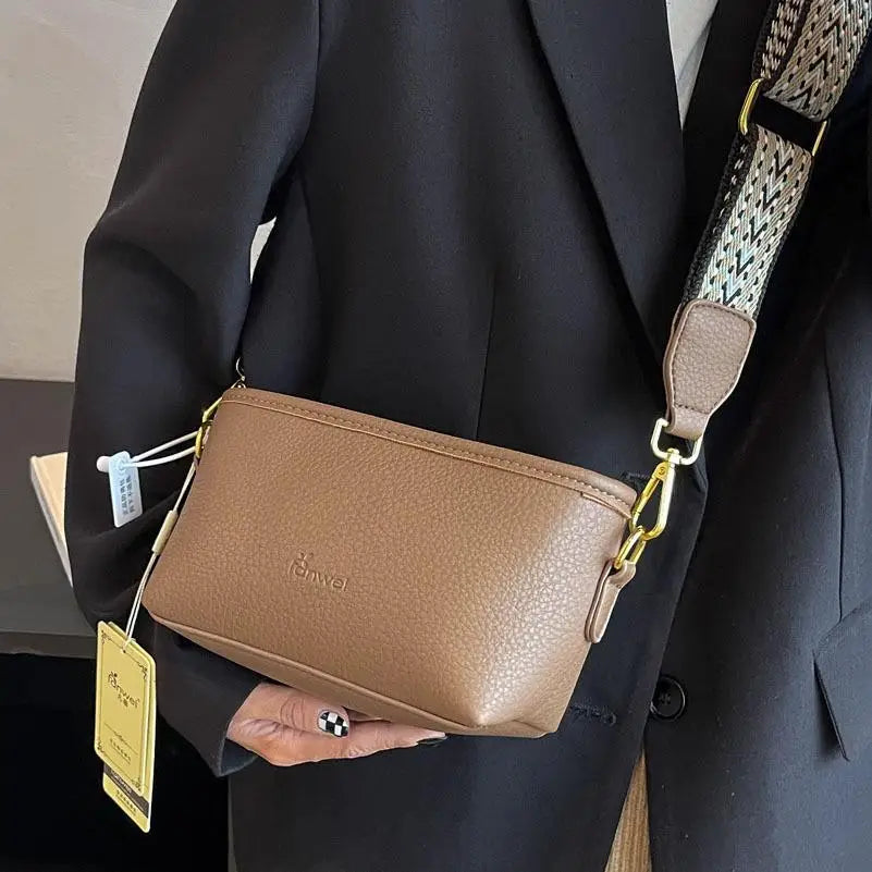 Vintage Women's Chest Bag Casual Outdoor Shoulder Waist Bag