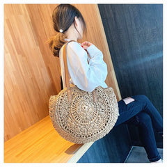 Round Straw Beach Shoulder Bag Vintage Tote Bag