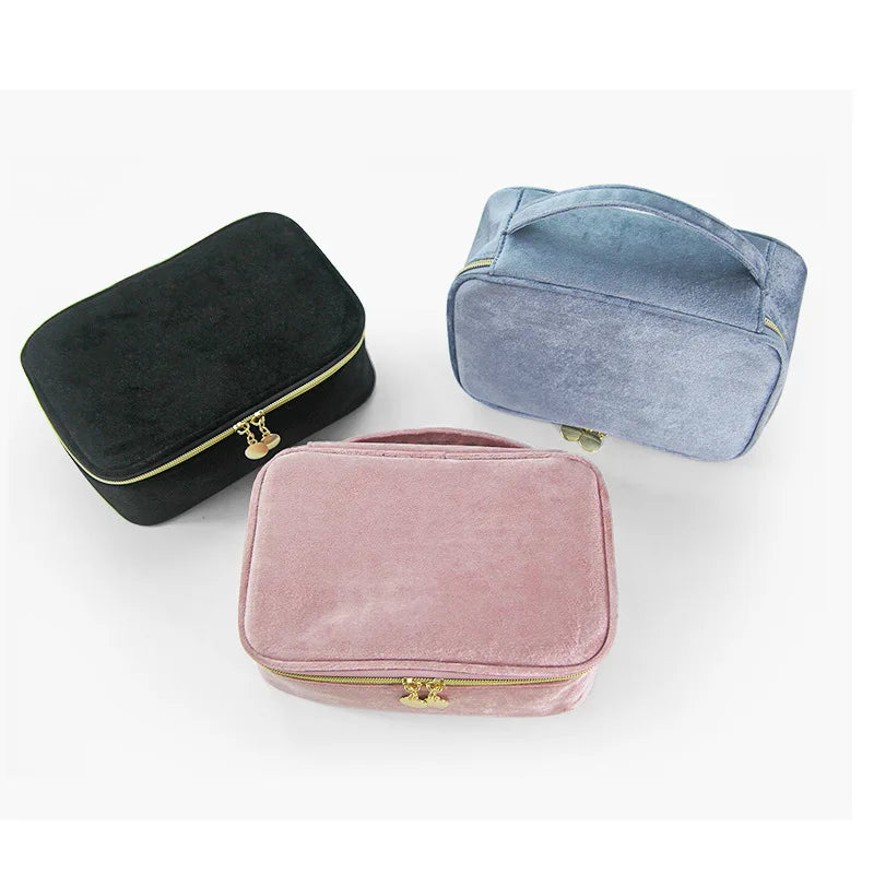 Flannel Travel Cosmetic Cases for Women, Large Capacity Makeup Bag