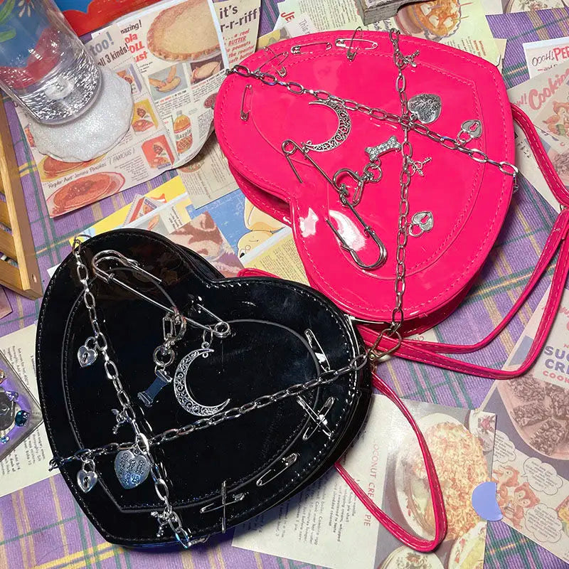 Y2k Hot Girls Love Heart Crossbody Bag Goth Punk Chain Shoulder Bag