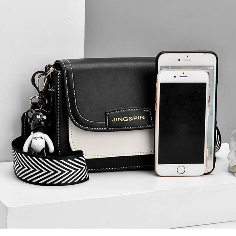 YIZHONG Leather Bear Pendant Shoulder Bag Crossbody Bags for Women