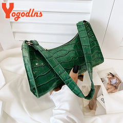 Thick Chains Shoulder Bag Quilted Texture Underarm Bag