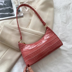 Thick Chains Shoulder Bag Quilted Texture Underarm Bag