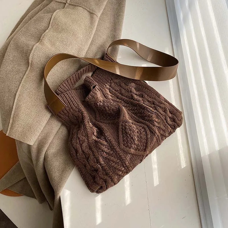 Women Woolen Knitted Braid Cross Handbag Retro Winter Bag