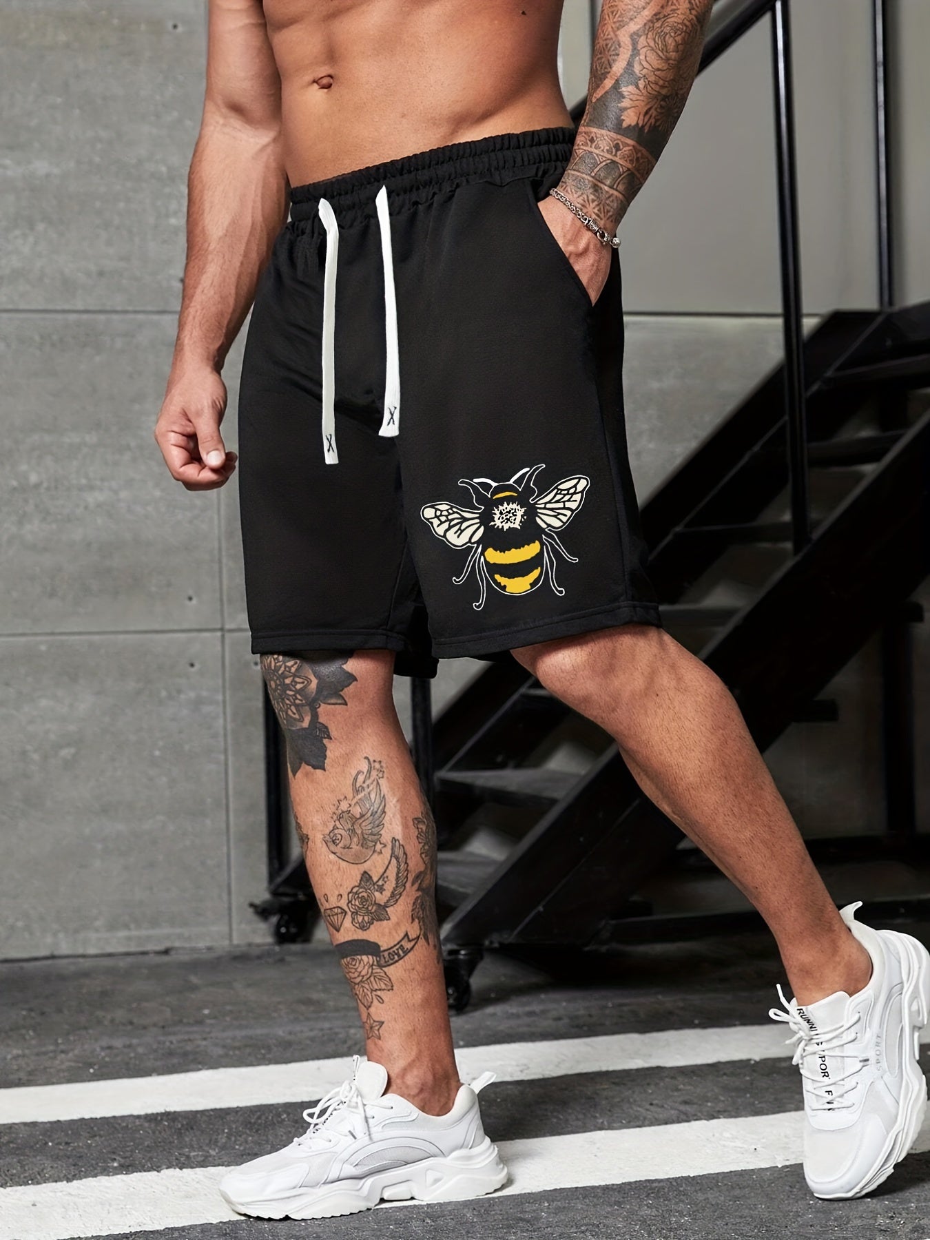 Bee Print Men's Comfy Drawstring Shorts